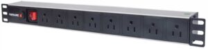 Barra multicontactos Intellinet (PDU), para montaje en 1U de rack 19Pulg., 8 contactos, aluminio, negro