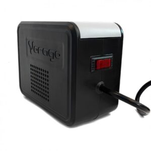 Regulador de voltaje Vorago AVR-200, 650W, 1400VA, 8 Contactos