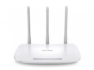 Router inalambrico Tp-Link TL-845, 300Mbps, 4 Puertos Lan, Wps, Color Blanco, Tres Antenas